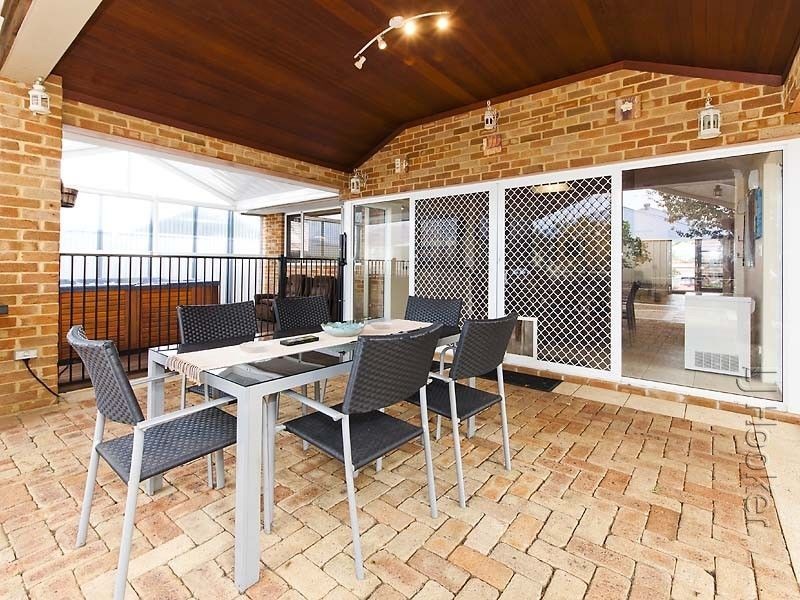 21 Arpenteur Drive, Baldivis WA 6171