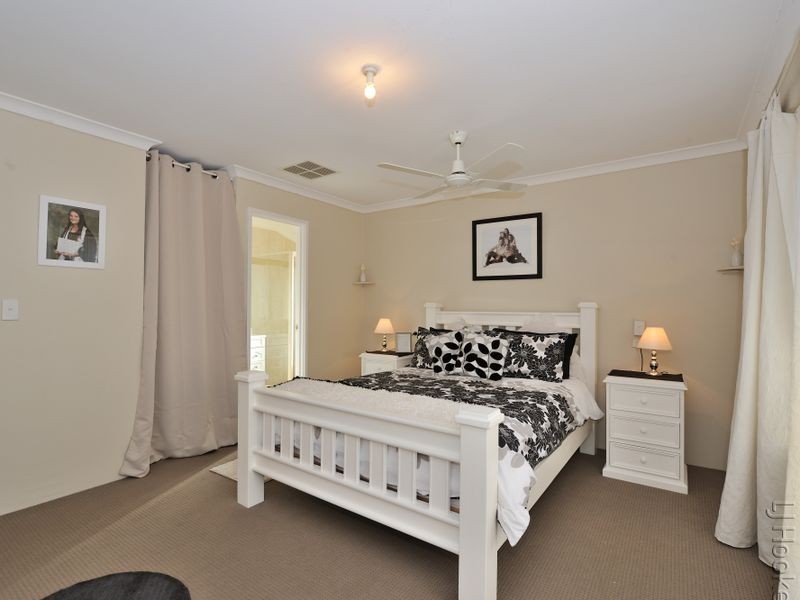 9 Chancery Court, Port Kennedy WA 6172