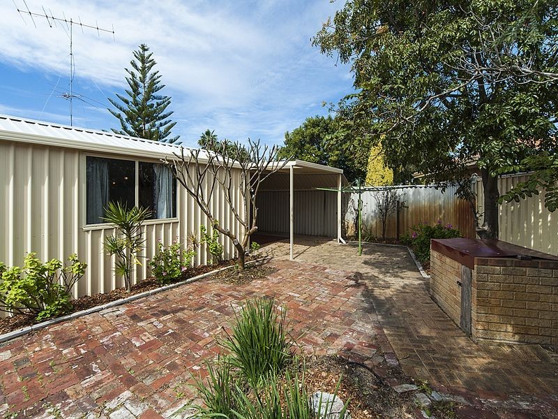 2/1B Anchor Place, Safety Bay WA 6169