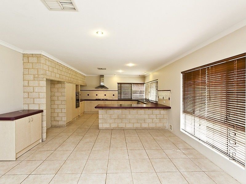 17 Dove Retreat, Baldivis WA 6171