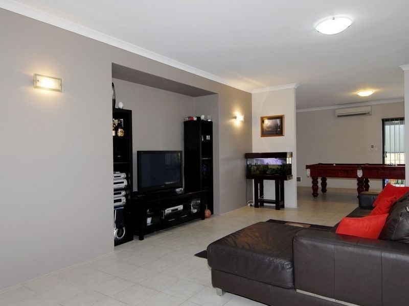 6 Nundle Road, Baldivis WA 6171