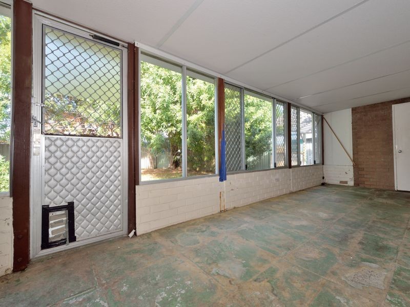 25 Orion Street, Rockingham WA 6168