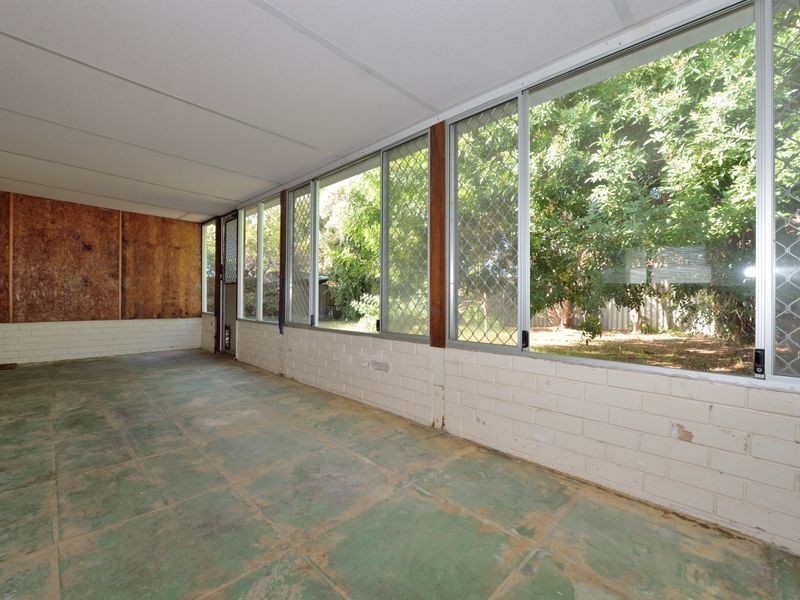 25 Orion Street, Rockingham WA 6168