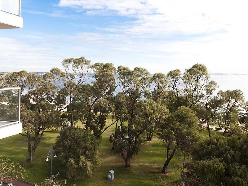 35/17 Rockingham Beach Road, Rockingham WA 6168