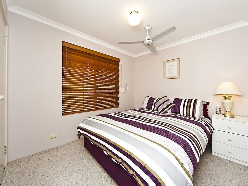 7 Elswick Street, Safety Bay WA 6169