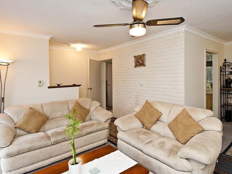 5 Wyola Street, Cooloongup WA 6168