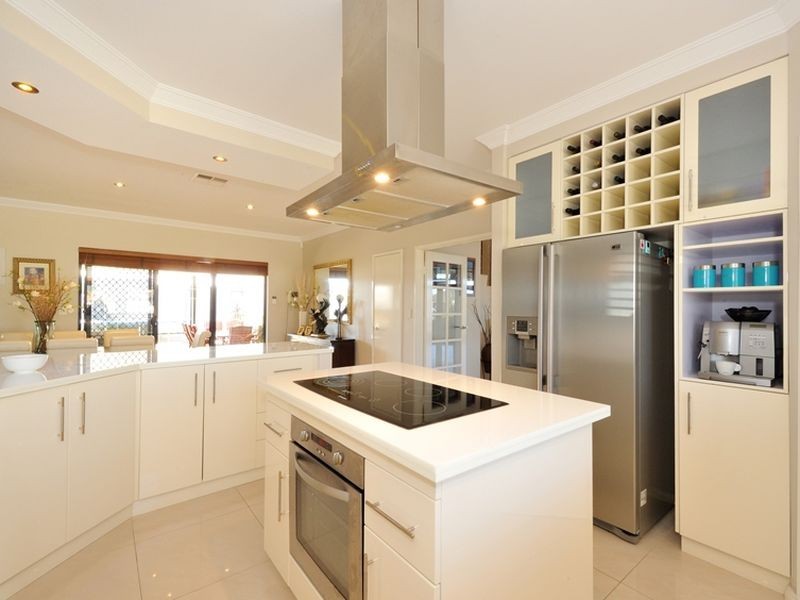 19 Leichardt Loop, Rockingham WA 6168