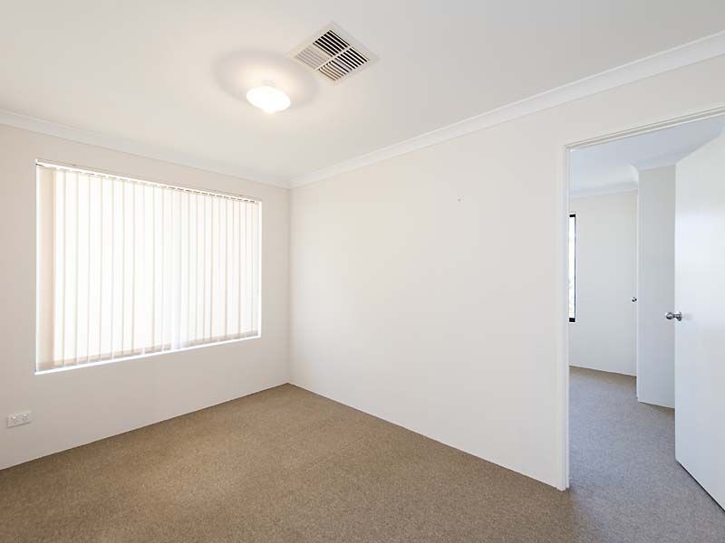 6 Keraudren Vale, Secret Harbour WA 6173