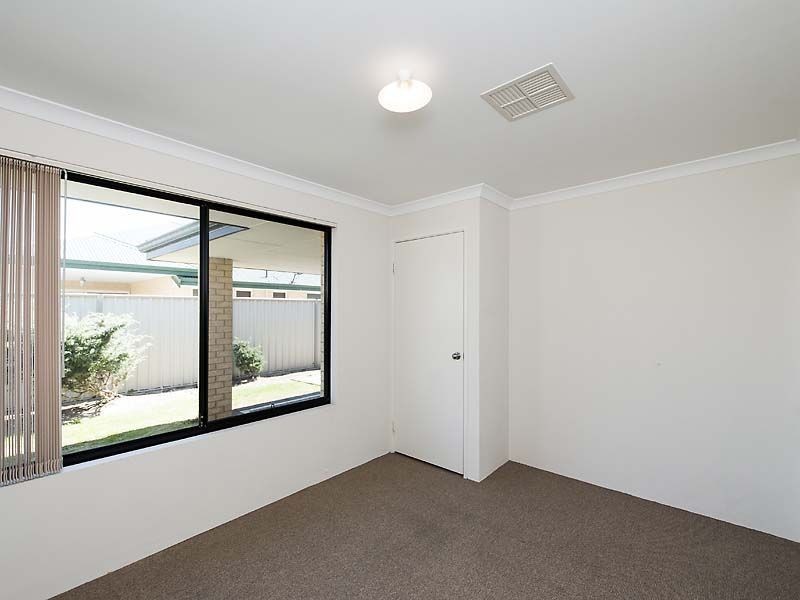 6 Keraudren Vale, Secret Harbour WA 6173