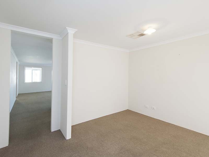 6 Keraudren Vale, Secret Harbour WA 6173