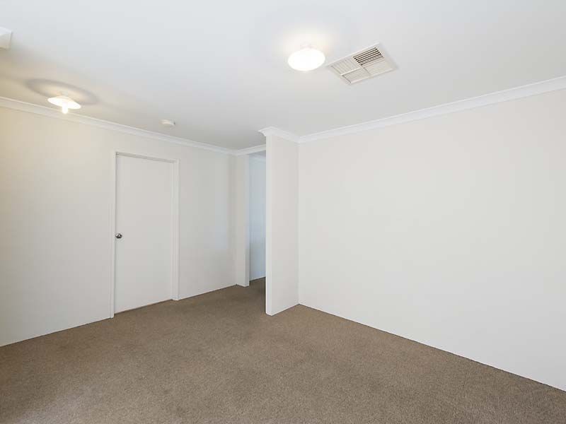 6 Keraudren Vale, Secret Harbour WA 6173