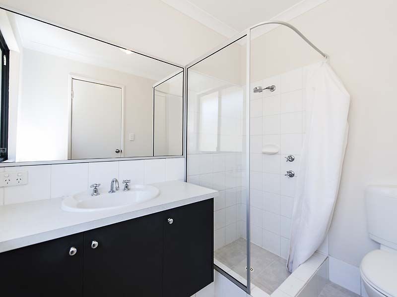 6 Keraudren Vale, Secret Harbour WA 6173