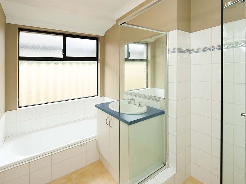 50 Amadeus Crescent, Port Kennedy WA 6172