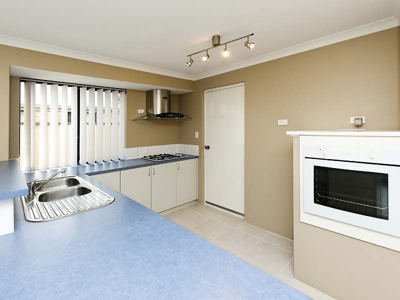 50 Amadeus Crescent, Port Kennedy WA 6172