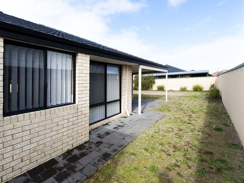 50 Amadeus Crescent, Port Kennedy WA 6172