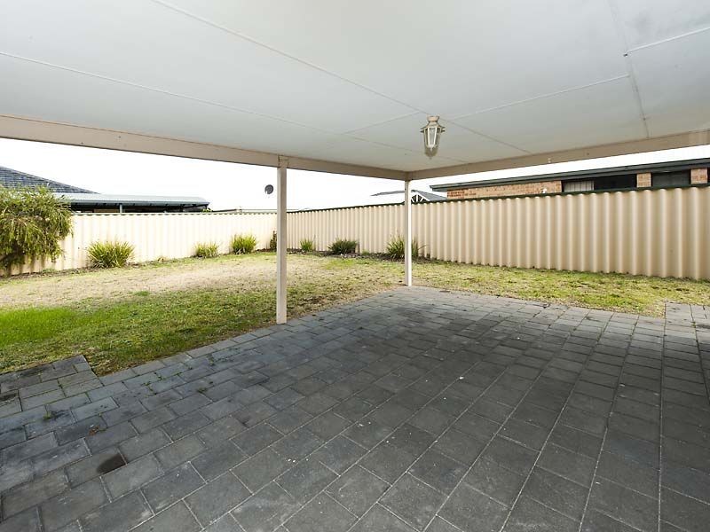 50 Amadeus Crescent, Port Kennedy WA 6172