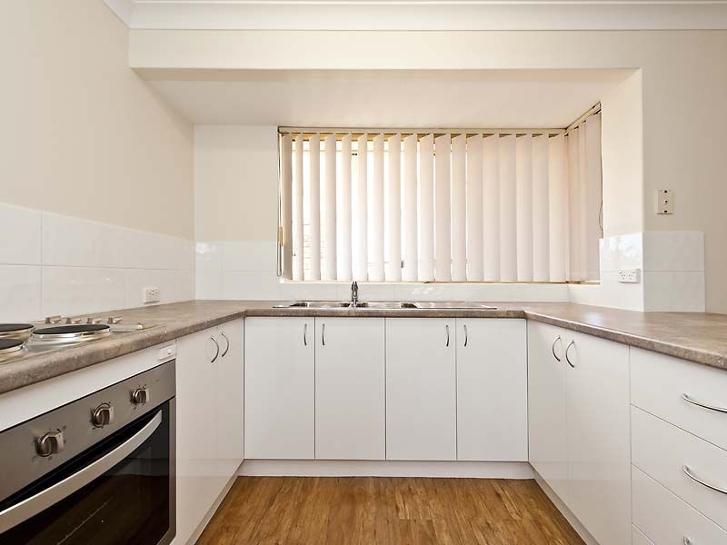 556 Safety Bay Road, Waikiki WA 6169