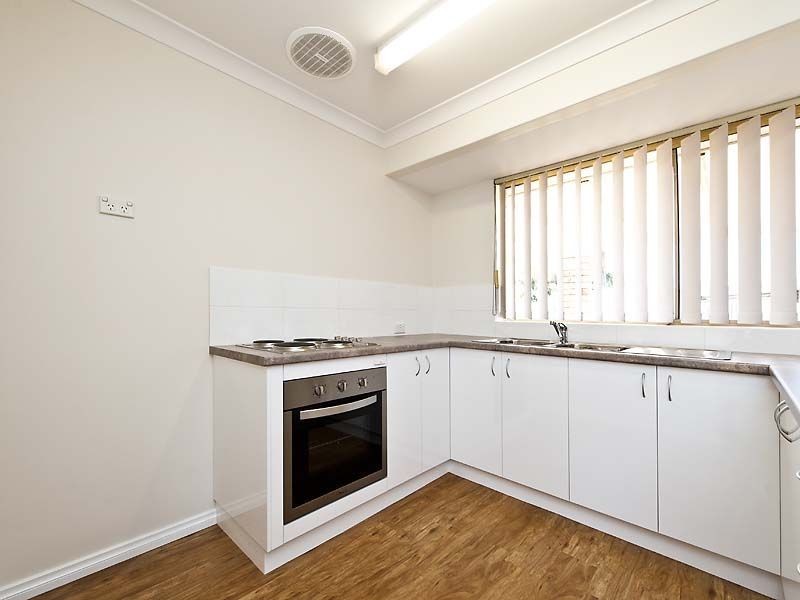 556 Safety Bay Road, Waikiki WA 6169