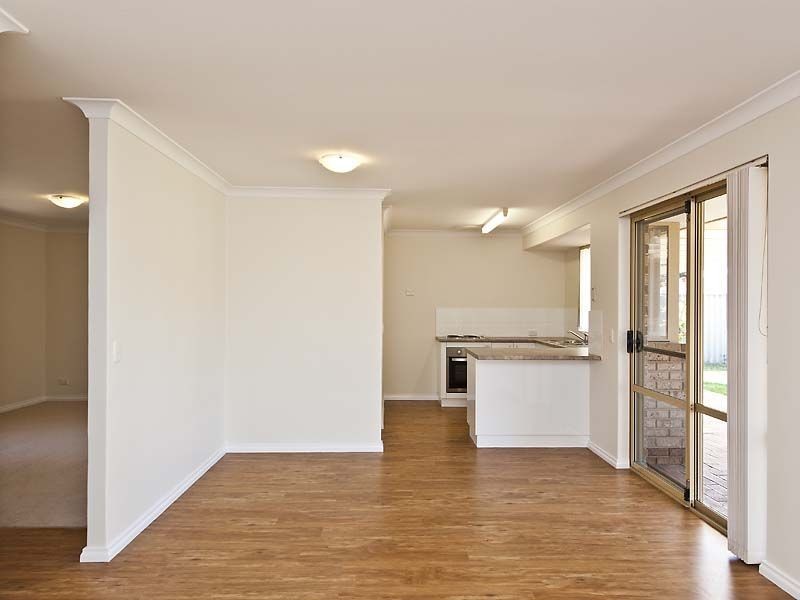 556 Safety Bay Road, Waikiki WA 6169