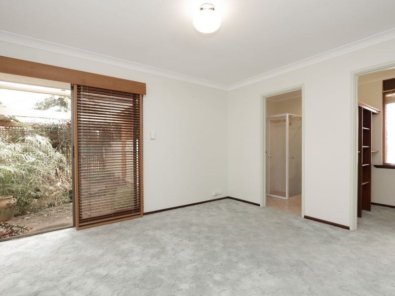 46 Kingston Way, Safety Bay WA 6169