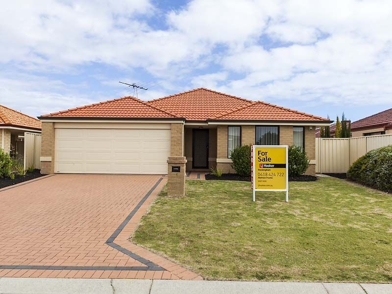15 Bogue Way, Port Kennedy WA 6172