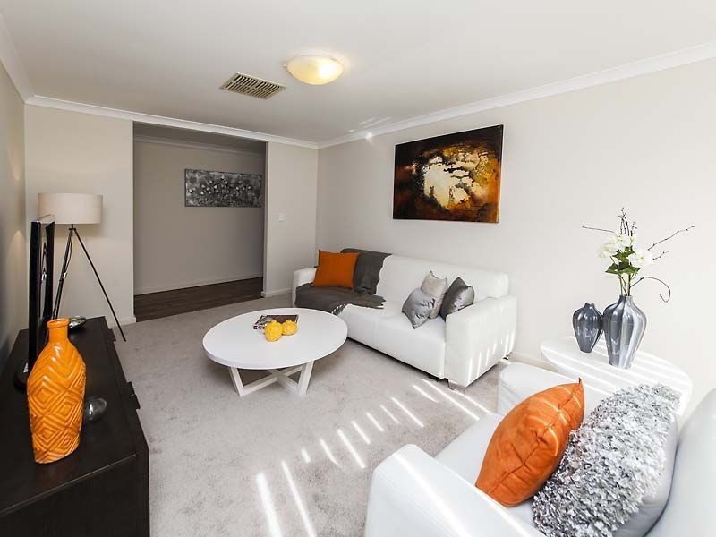 15 Bogue Way, Port Kennedy WA 6172