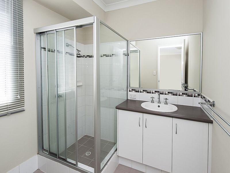 17 Kumarina Drive, Secret Harbour WA 6173
