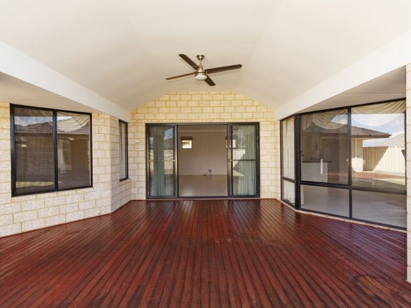 44 Three Bears Loop, Secret Harbour WA 6173