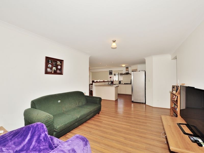 31 Benbecula Loop, Port Kennedy WA 6172