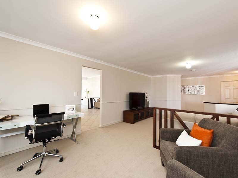 93 Secret Harbour Boulevard, Secret Harbour WA 6173