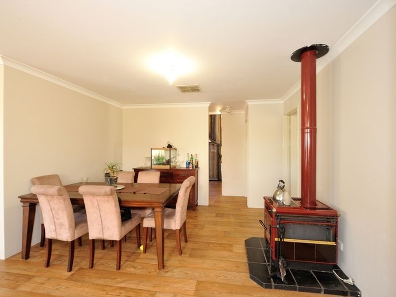 23 Mulloway Place, Warnbro WA 6169