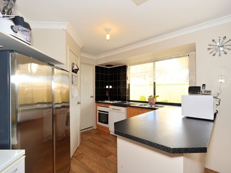 23 Mulloway Place, Warnbro WA 6169