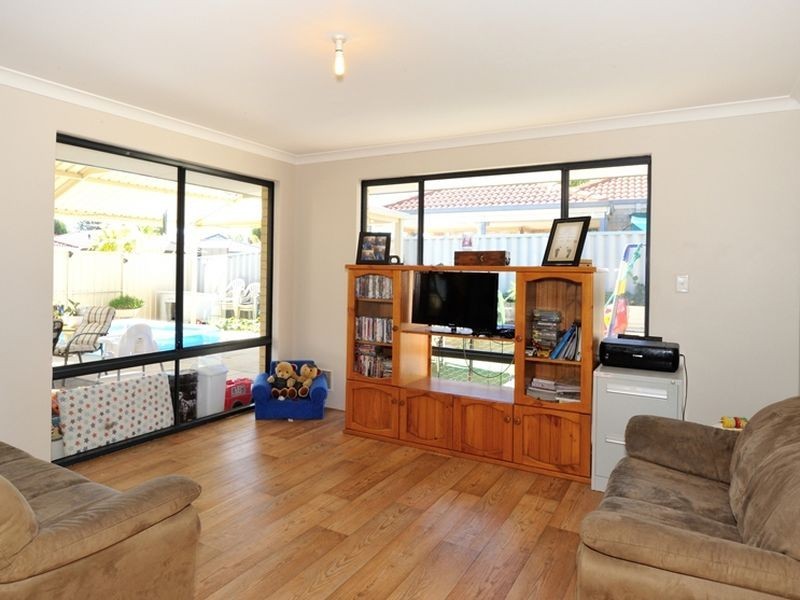 23 Mulloway Place, Warnbro WA 6169