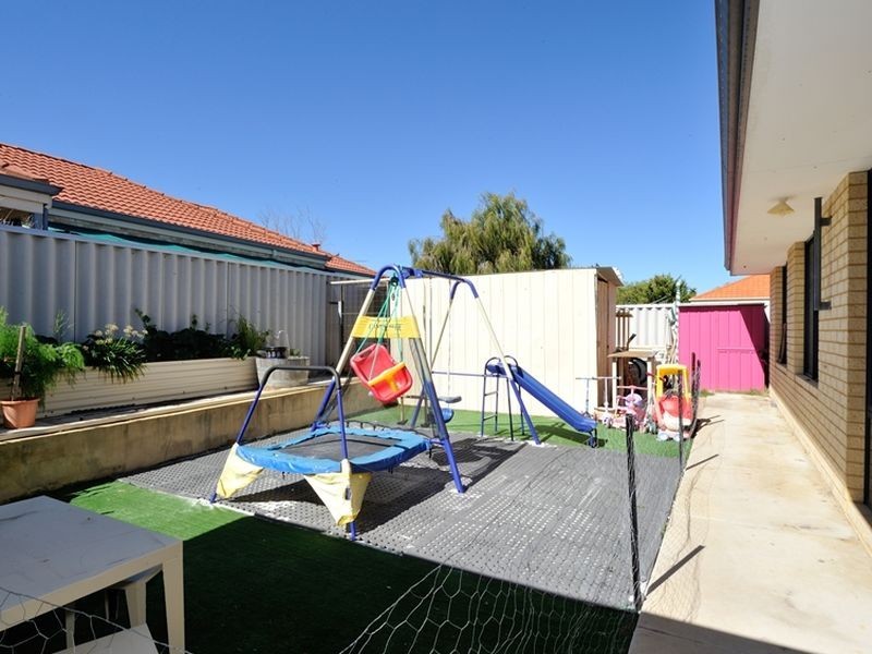 23 Mulloway Place, Warnbro WA 6169