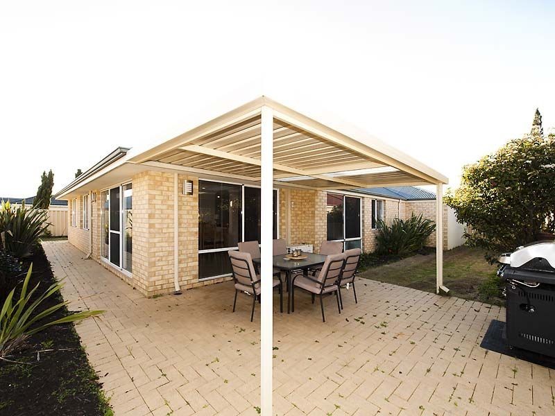66 Achiever Avenue, Port Kennedy WA 6172