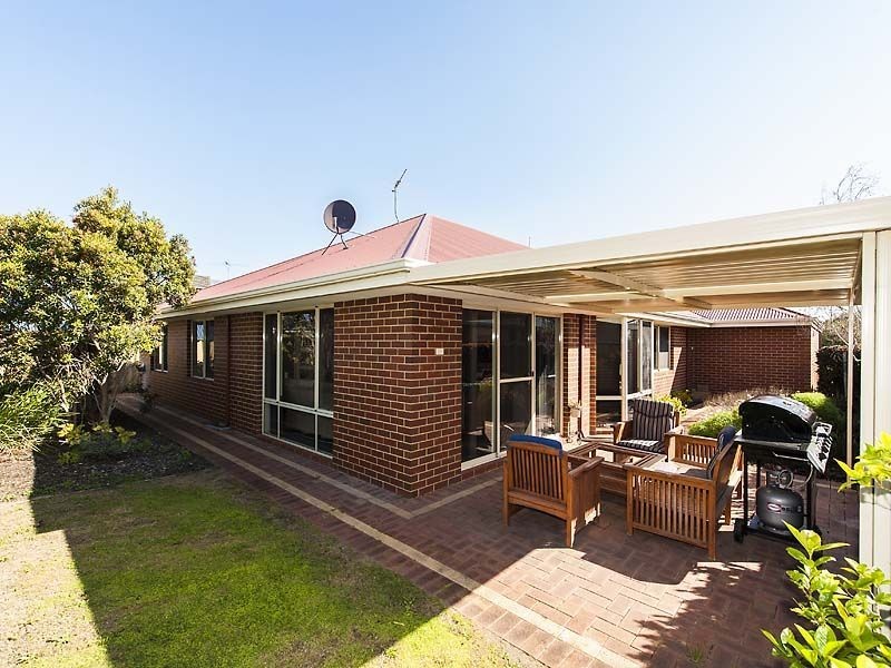 4 Carpentaria Drive, Port Kennedy WA 6172