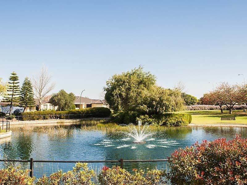 4 Carpentaria Drive, Port Kennedy WA 6172