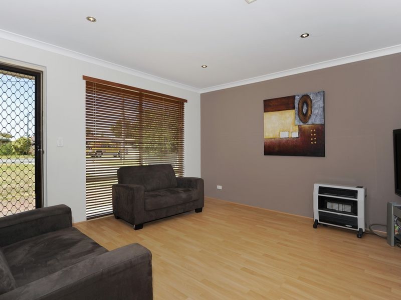 14 Marley Way, Warnbro WA 6169
