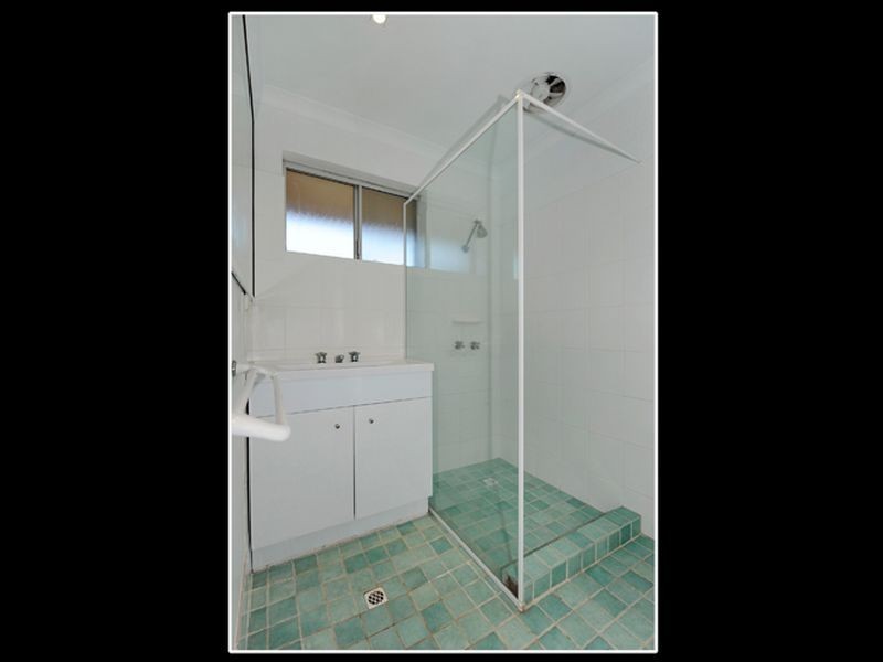 6 Heron Place, Rockingham WA 6168