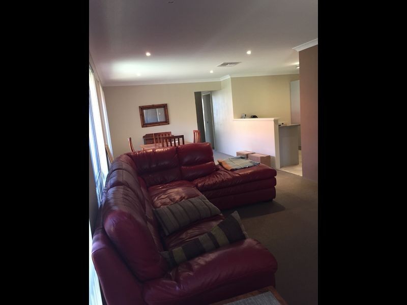 19 Boobook Lane, Baldivis WA 6171