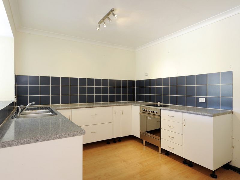 3 Monsoon Close, Waikiki WA 6169