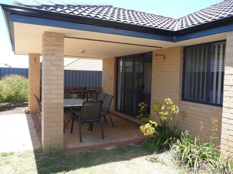 8 Corymbia Green, Baldivis WA 6171