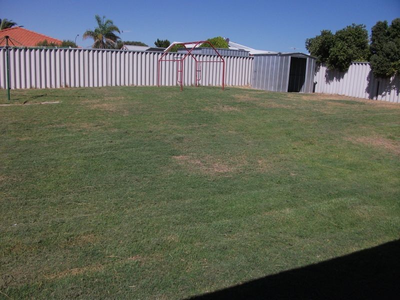 3 Hinds Court, Cooloongup WA 6168