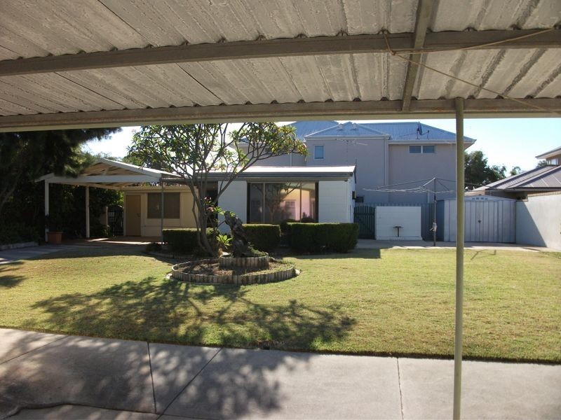 112 Lewington Street, Rockingham WA 6168