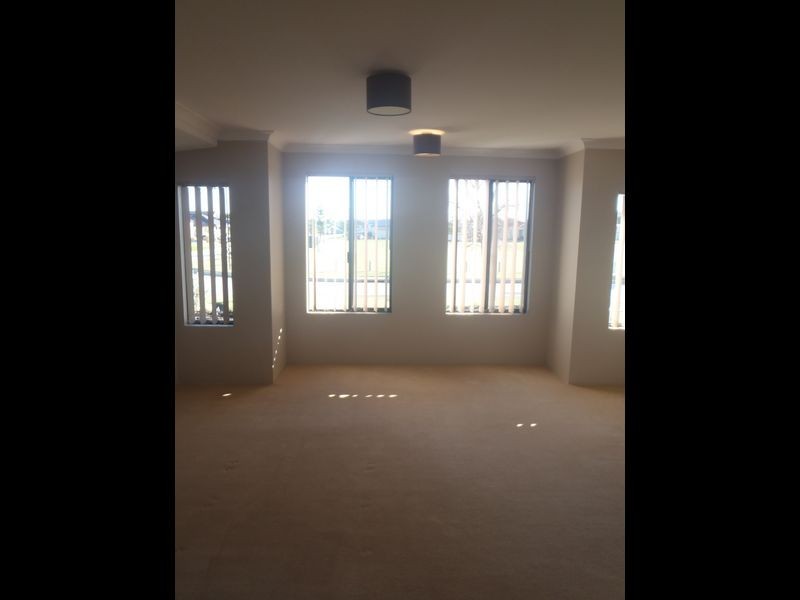 9 Bertholet Rise, Secret Harbour WA 6173