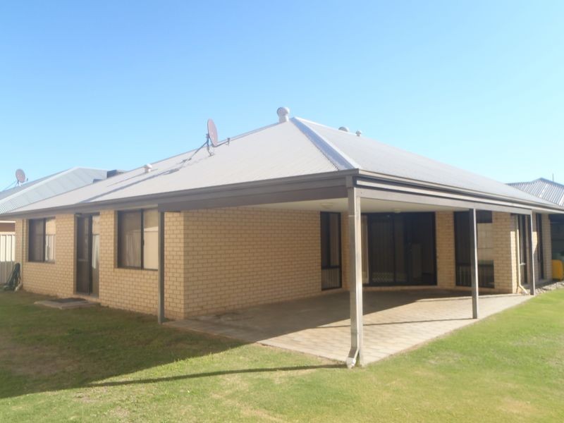 9 Bertholet Rise, Secret Harbour WA 6173