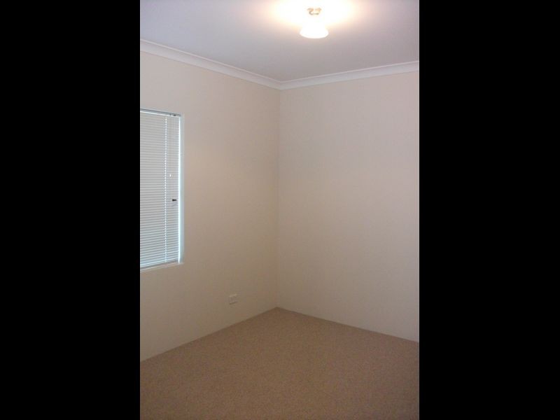 1/25 Weld Street, Rockingham WA 6168