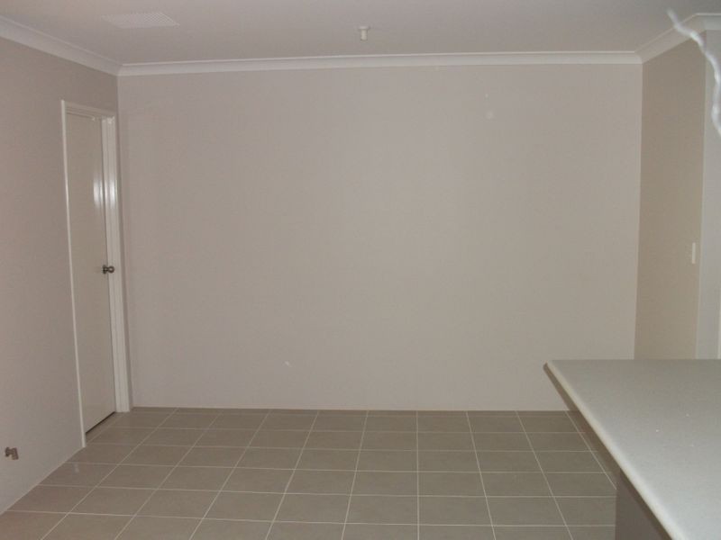 2/23 Weld Street, Rockingham WA 6168