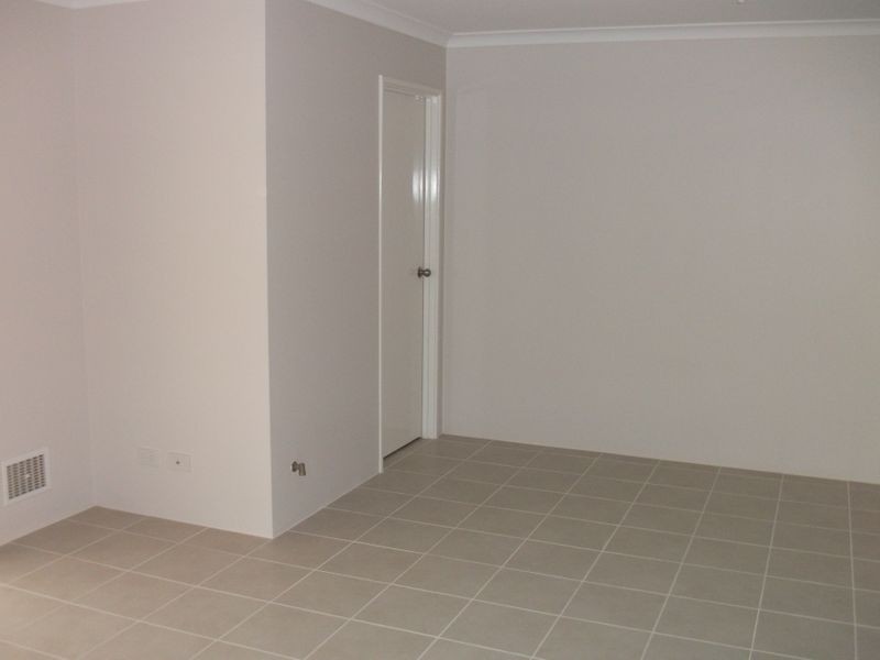 2/23 Weld Street, Rockingham WA 6168