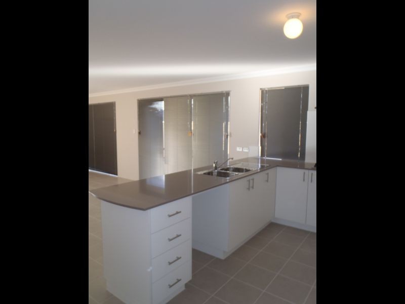 42 Smirke Road, Baldivis WA 6171